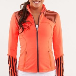 Lululemon forme jacket